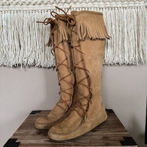 Minnetonka Tan Genuine Suede Fringe Lace Flat Moccasin Knee High Boots Size 8
